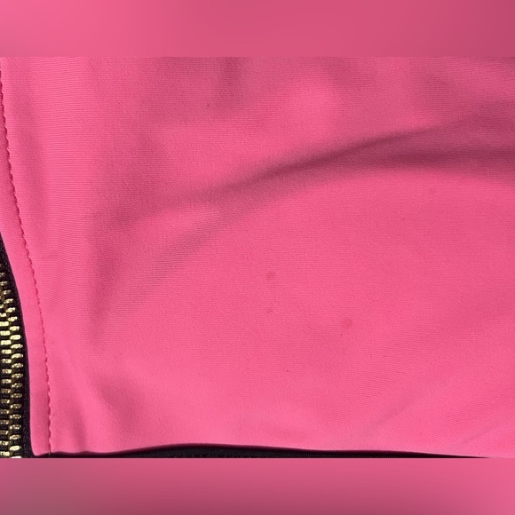 Juicy Couture hot pink and gold racer back bikini top size medium - Picture 10 of 12